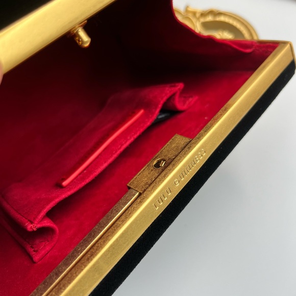 🆕 LULU GUINNESS 🧿 BNWOT Black Velvet Karlie Clutch Bag Lip Closure - Picture 13 of 13